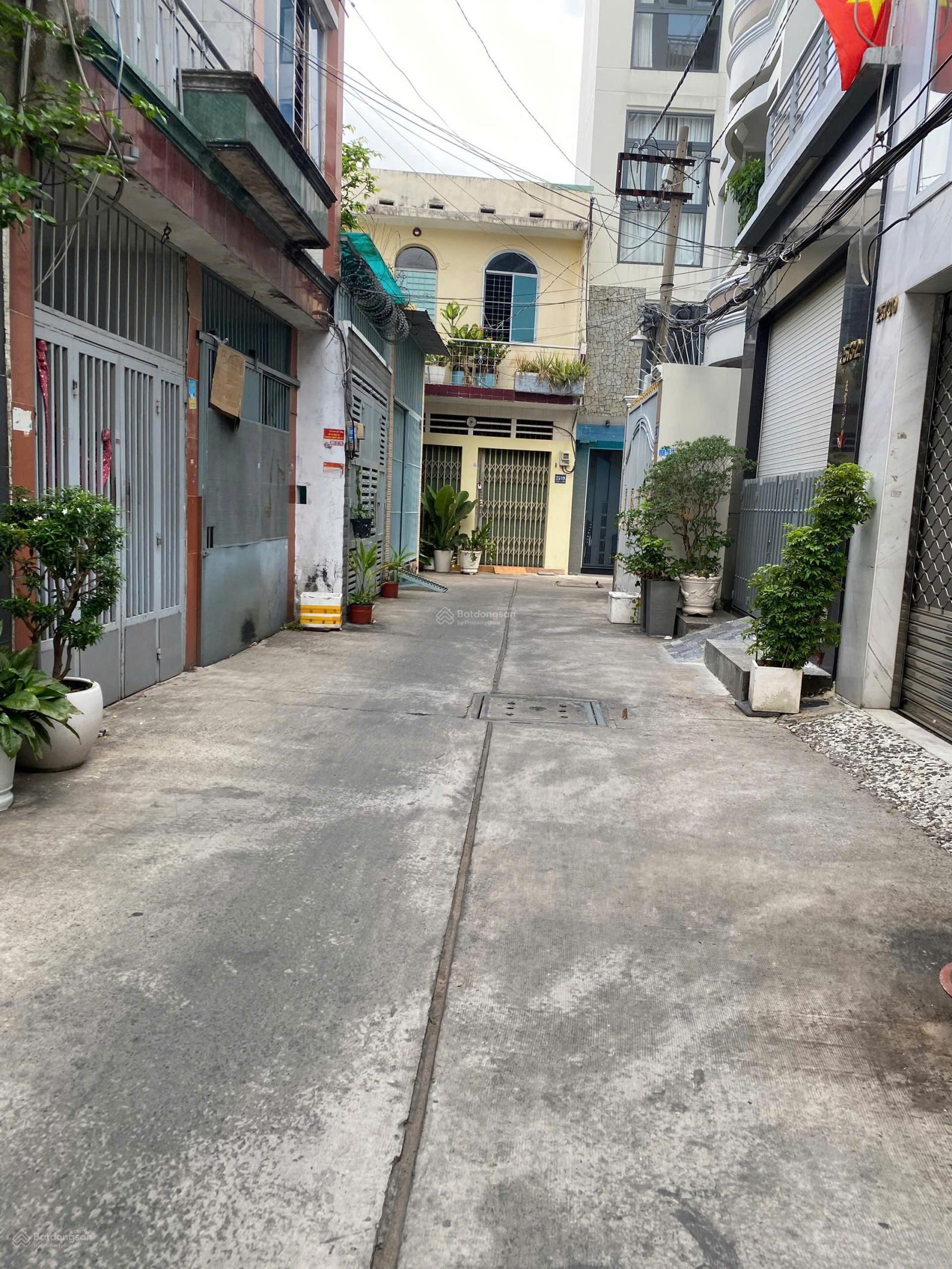 Bán nhà 2 mt hẻm xe tải Nguyễn Tri Phương Q10 , 7x14 ,98 m2 ,giá 17,8 tỷ