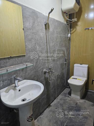 Cho thuê nhà rẻ và đẹp Phú Thượng, Tây Hồ, Hà Nội. DT 45m2, 2 ngủ giá 5.5 triệu/tháng