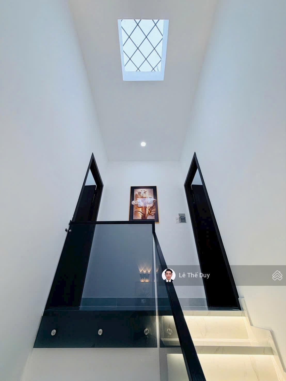 Bán nhà 3 PN rộng rãi - giá 5.x tỷ Đường Số 8 P. Thông Tây Hội (P11) hướng Đông Nam