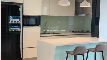 GẤP. Chủ gửi bán gấp căn hộ Riverpark Premier, 135m2, căn lầu cao, view sông, giá 20,4 tỷ