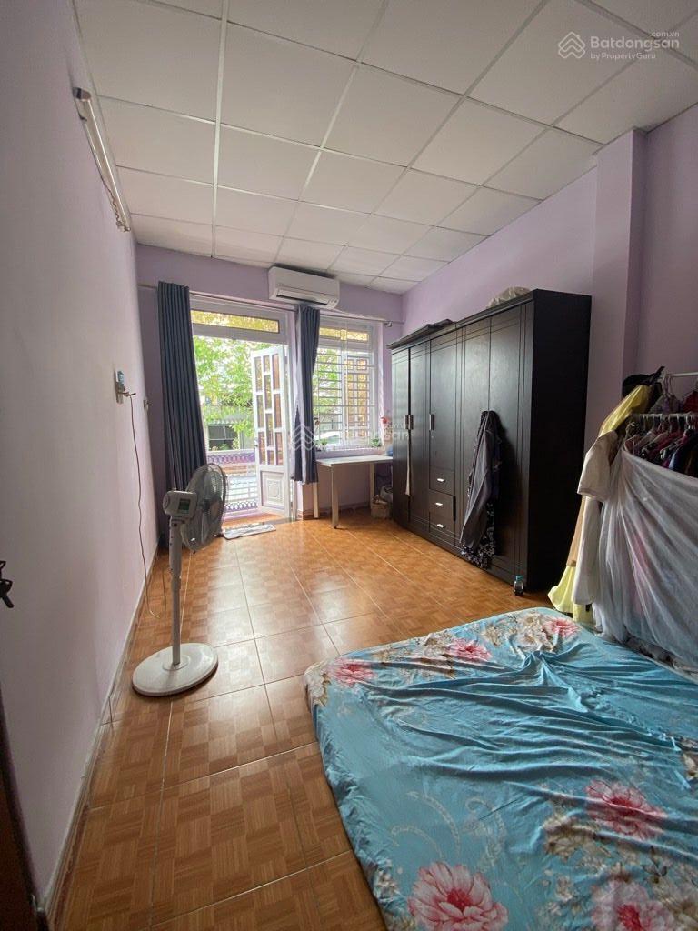 NX/nhỉnh 3tyxx - diện tích 26m2 nhà lô góc thoáng mát sát bên chợ cầu đỏ - LH 07086480** Ms Vân