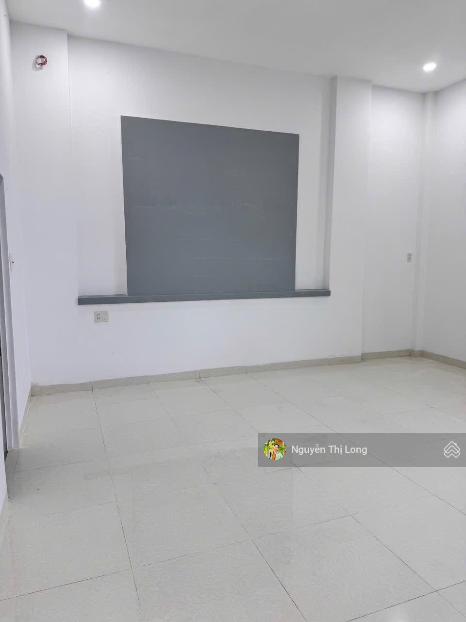 Cho thuê nhà nguyên căn đường Nguyễn Thị Định