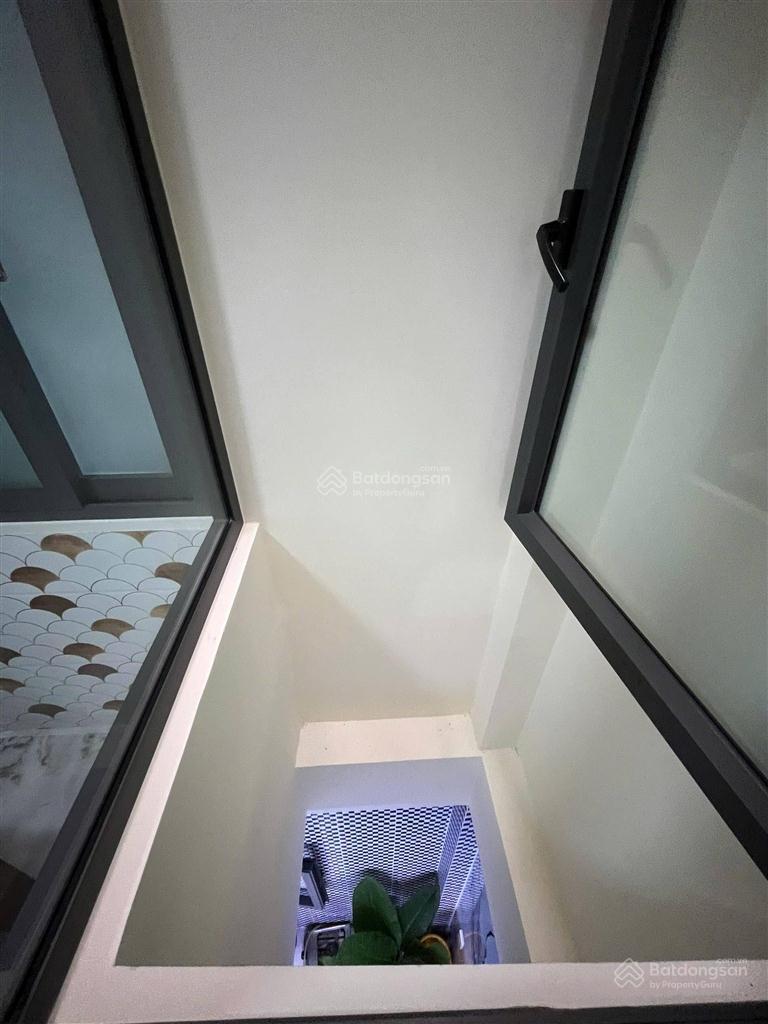 Xuất cảnh bán nhà HXH Nguyễn Xí đoạn 2 chiều sát VINCOM 4x12 1 lầu 3PN