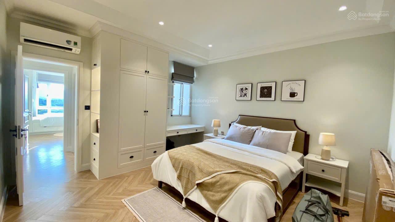 Bán nhanh căn hộ Green Valley - 3PN - view sông sân golf giá tốt: 10 tỷ, LH: 0911 209 *** em Hào