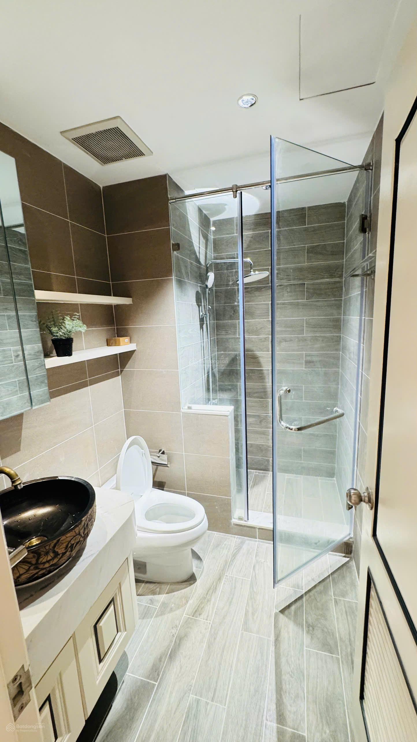 Bán nhanh căn hộ Green Valley - 3PN - view sông sân golf giá tốt: 10 tỷ, LH: 0911 209 *** em Hào