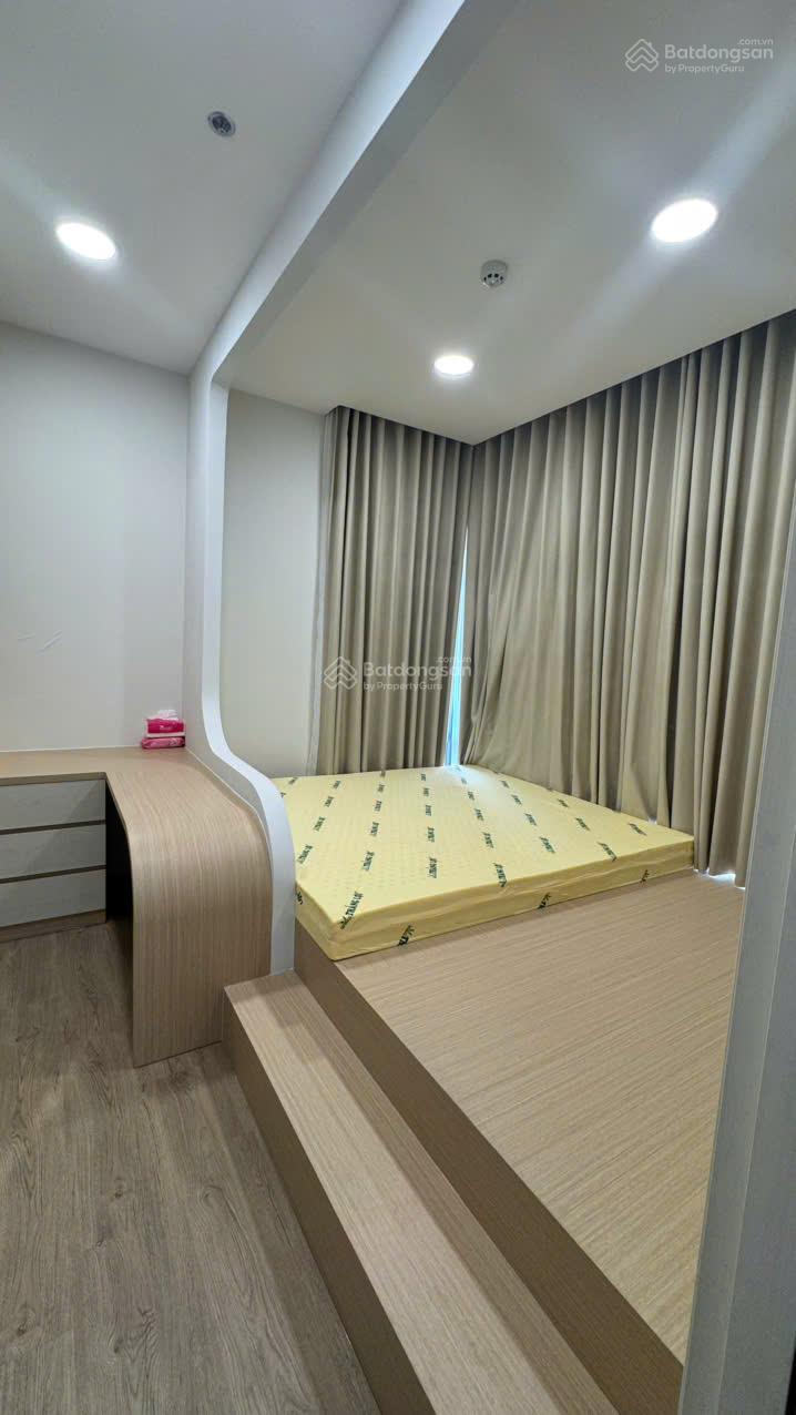 Cho thuê căn 3PN đầy đủ nội thất mới 100% vào ở ngay.