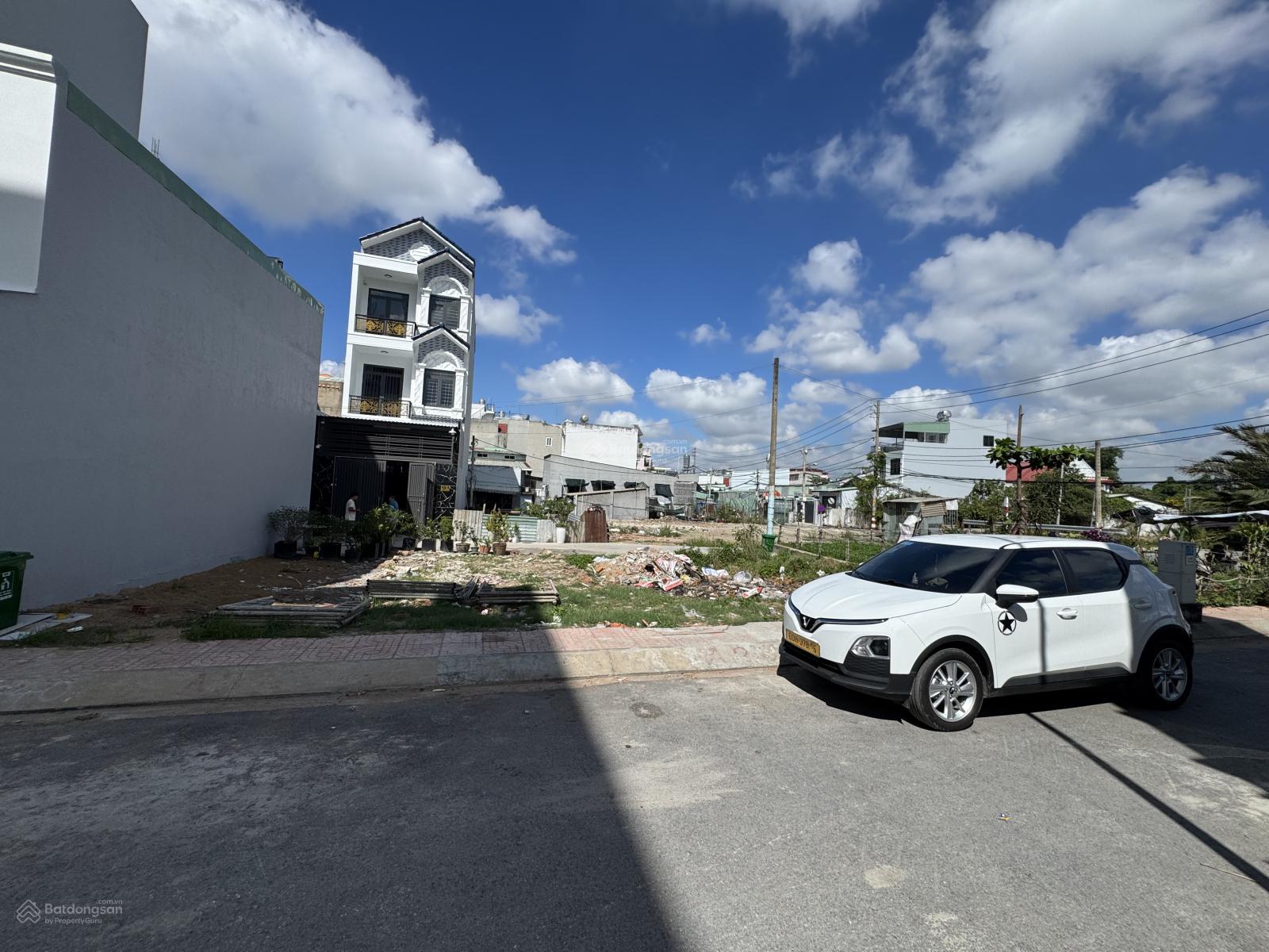 BÁN LÔ 2 MẶT TIỀN TRƯỚC SAU ĐƯỜNG 40 HIỆP BÌNH CHÁNH