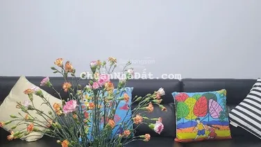 Chị gái gửi bán độc quyền căn hộ 30T1 tầng trung trục đẹp 30T