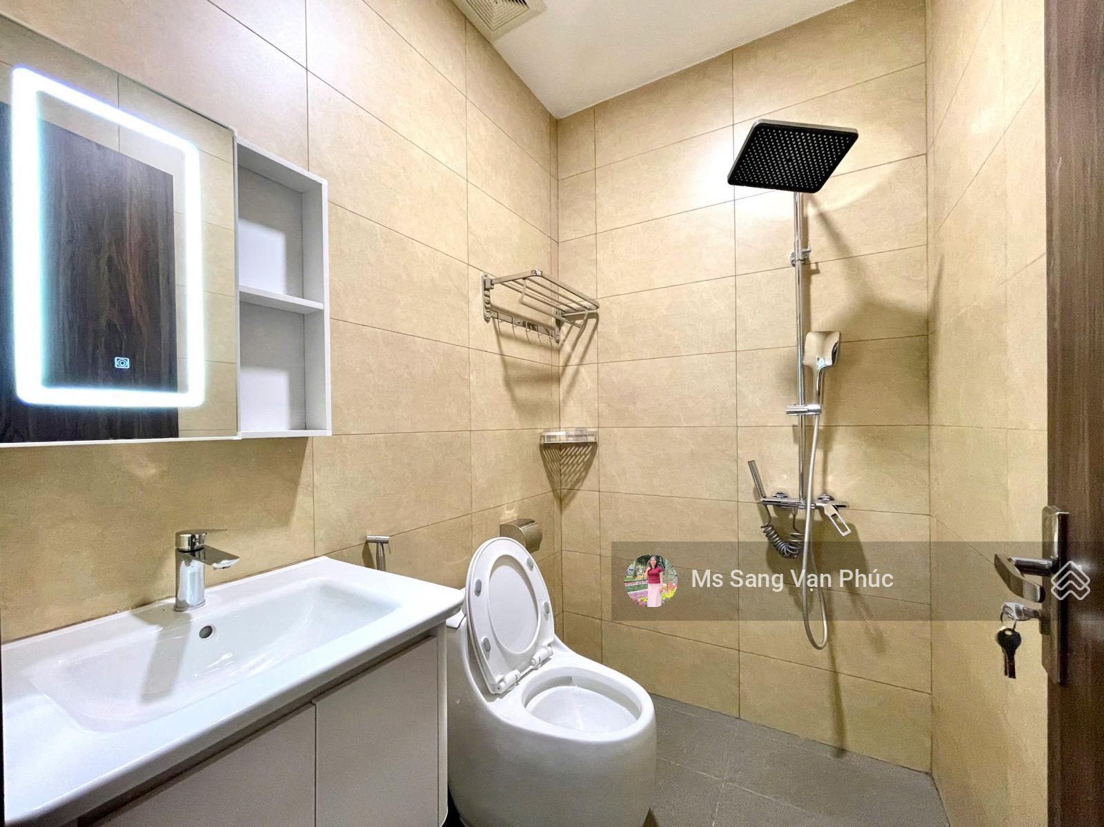 Căn hộ studio 35m2 - ban công - phố đi bộ - Vạn Phúc. Nhà nội thất mới 100%, thang máy. Giá 7.9tr