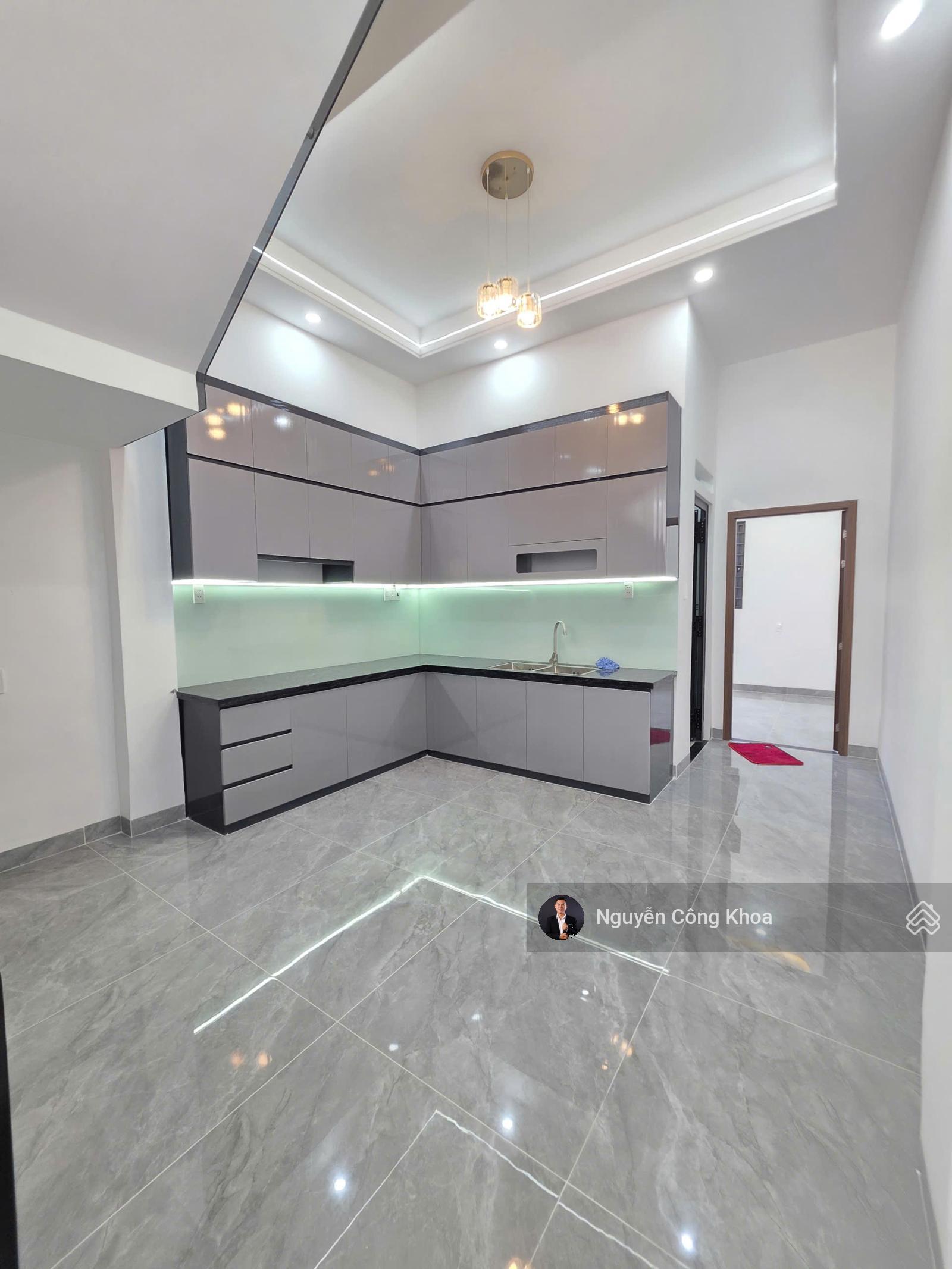 Bán nhà 1 trệt 1 lầu hoàn công, 3,15 tỷ, sân rộng, gần chợ Tân Vạn 900m, P.Tân Vạn, Tp.Biên Hòa