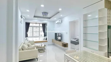 Cho thuê CC Sky Garden 3, giá cực chất 16 triệu, 68m2, 2PN, 2WC, View nội khu