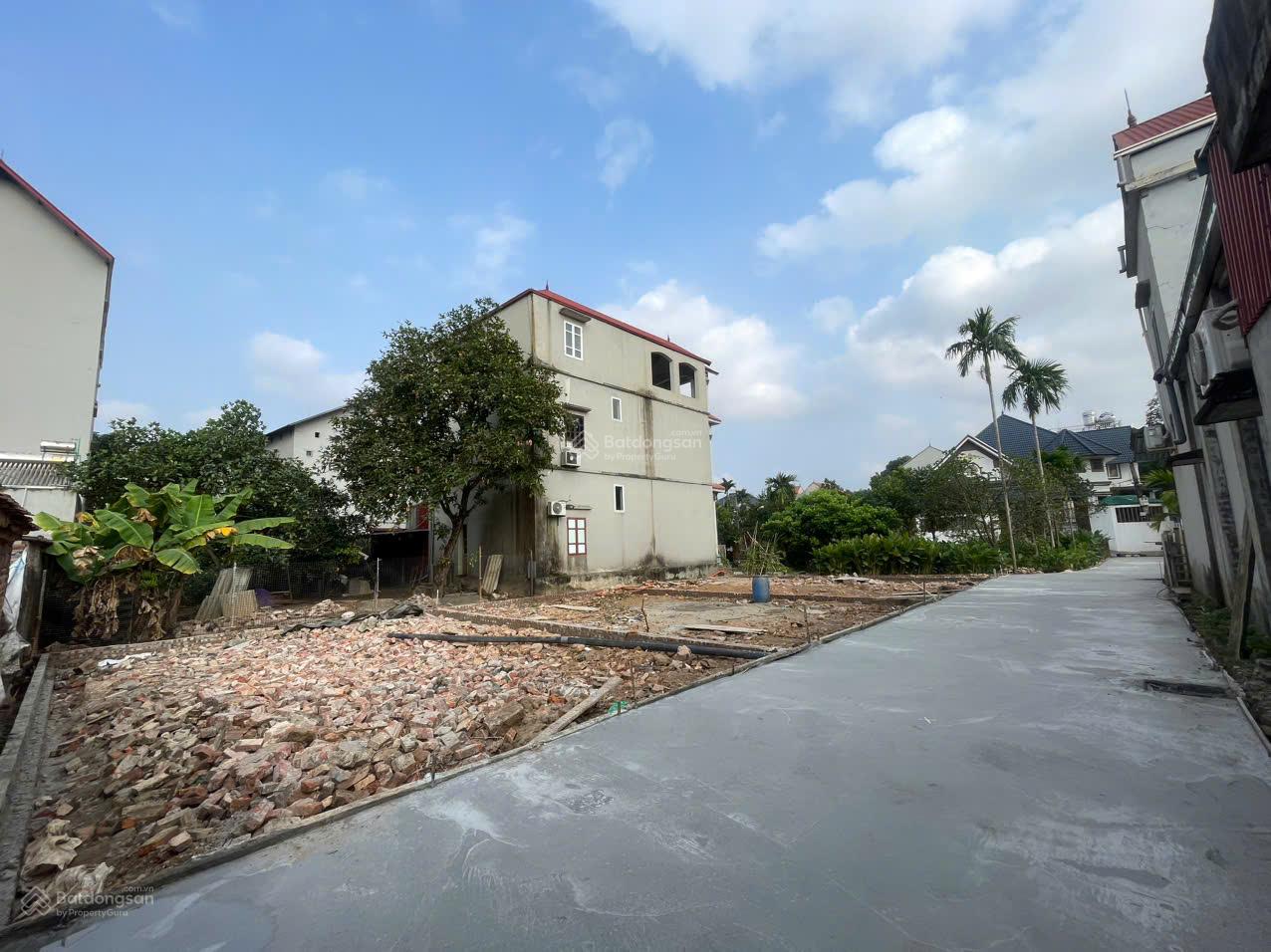 Bán đất 82m² Thụy Hương Phú Cường mặt tiền rộng giá chỉ 2.95 tỷ