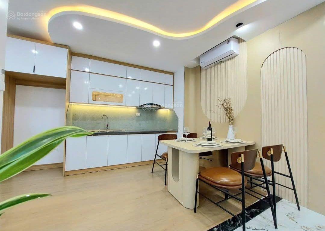 Hơn 8 tỷ nhà đẹp 6 tầng thang máy phố Ngọc Khánh Ba Đình - hai thoáng gần phố - nội thất xịn