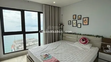 Bán Căn Góc 2 phòng ngủ View Trực diện biển GoldCoast Nha Trang.
