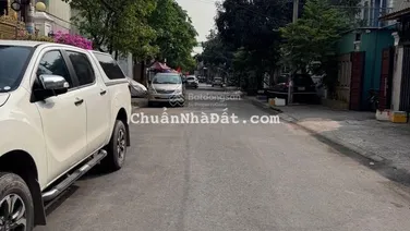 Đường 10m VIP Nguyễn Hữu Dật Q.Tân Phú-Biệt thự cao cấp-112m2-4 lầu BTCT thang máy-chính chủ TL!