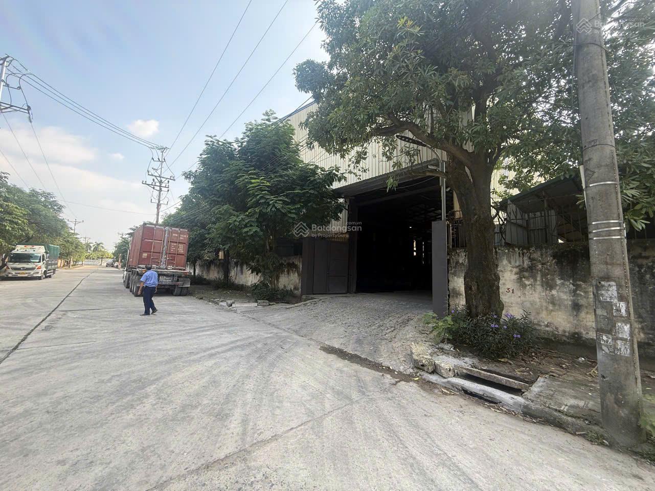 Cho thuê nhà xưởng 2700m2, QL32, khu CN Phùng, Đan Phượng, 90k/m2 Cho thuê nhà xưởng 2700m2, QL32, khu CN Phùng, Đan Phượng, 90k/m2