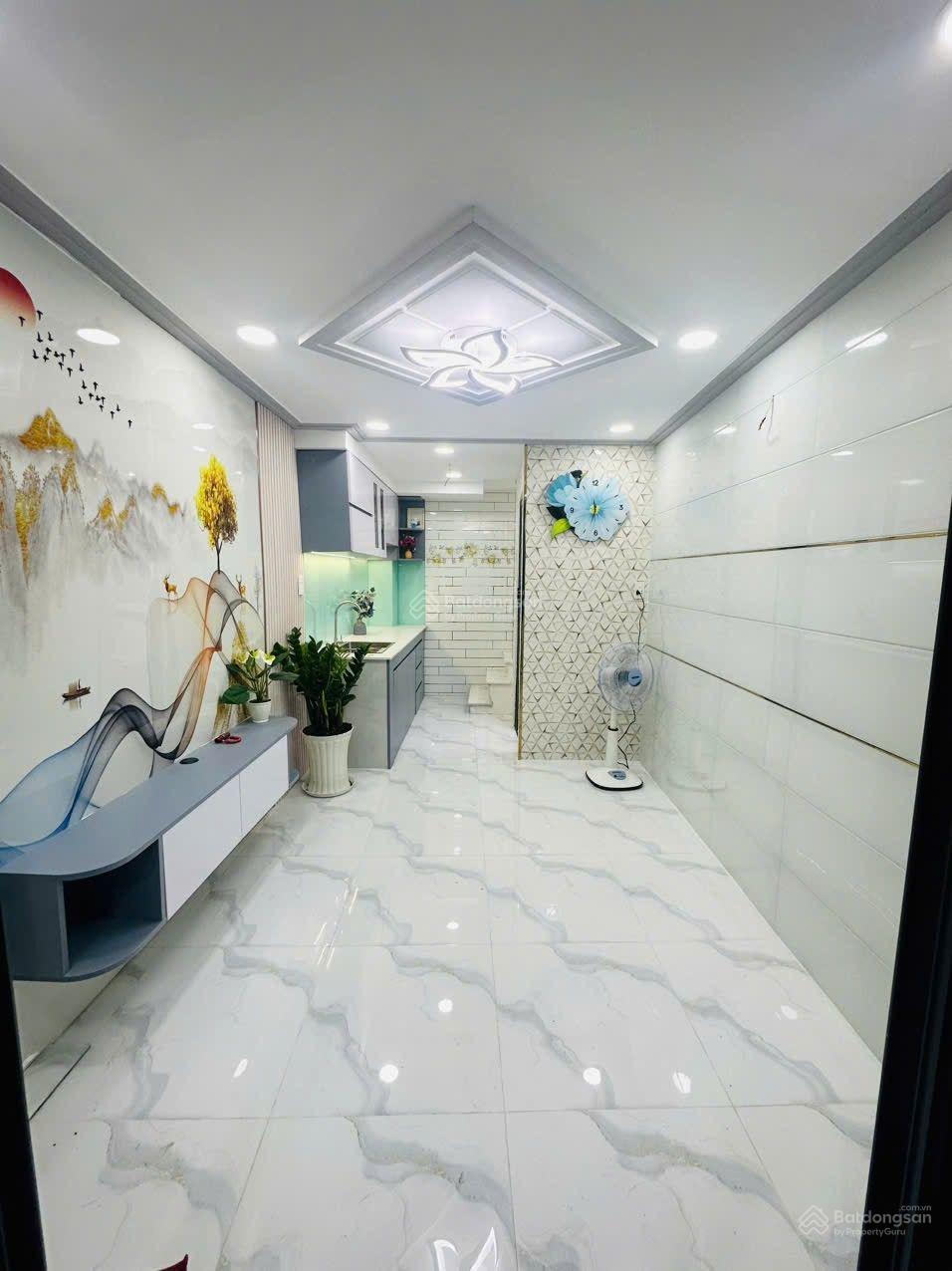 (3,6 Tỷ TL) NHÀ VĨNH VIỄN 4 TẦNG ĐẸP ( NHỎ NHỎ, XINH XINH ) GẦN MẶT TIỀN..!