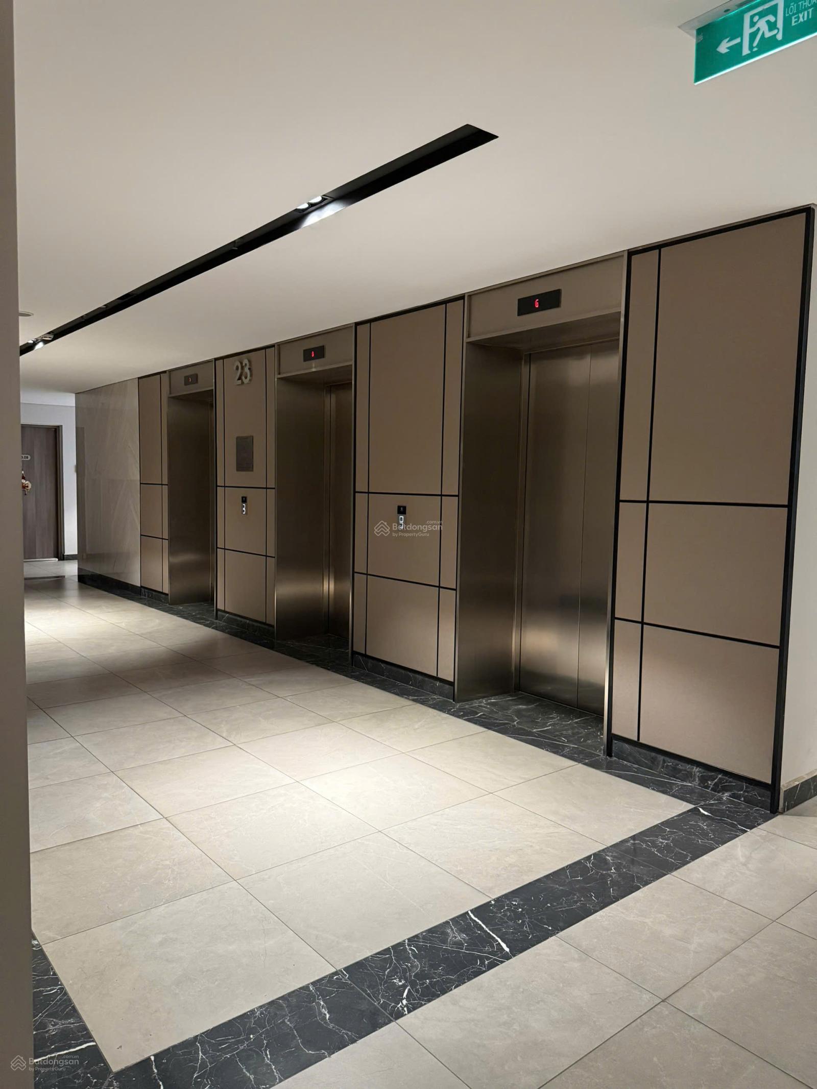 Hot - duy nhất căn hộ nhà thô Saigon South Residences, rẻ bất ngờ Hot - duy nhất căn hộ nhà thô Saigon South Residences, rẻ bất ngờ