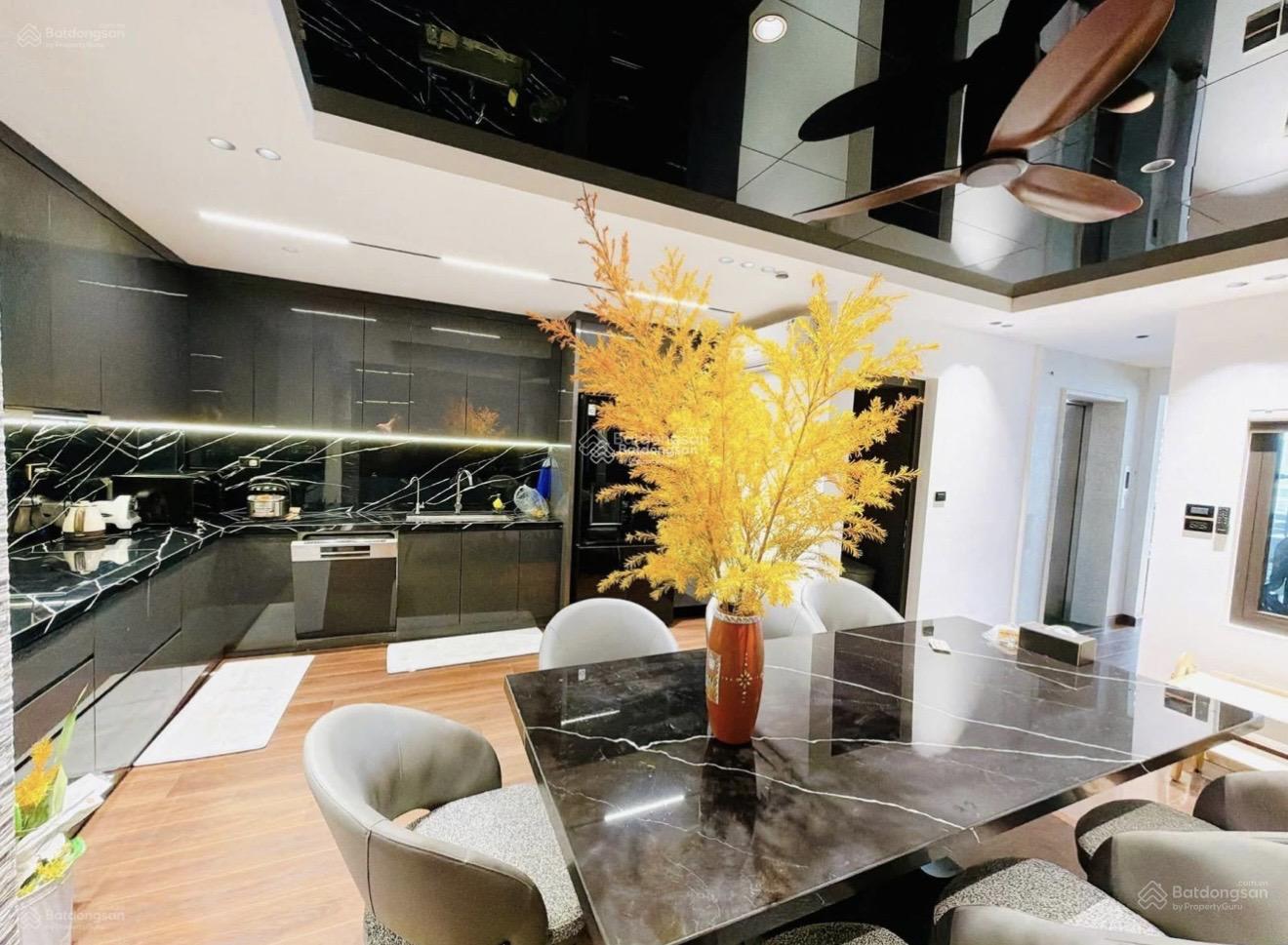 Bán Nhà Ngõ 28 Xuân La -Tây Hồ- 82M2 x 7 Tầng - Thang Máy - Ô Tô Vào Nhà - Kinh Doanh - Giá 26.5 Tỷ