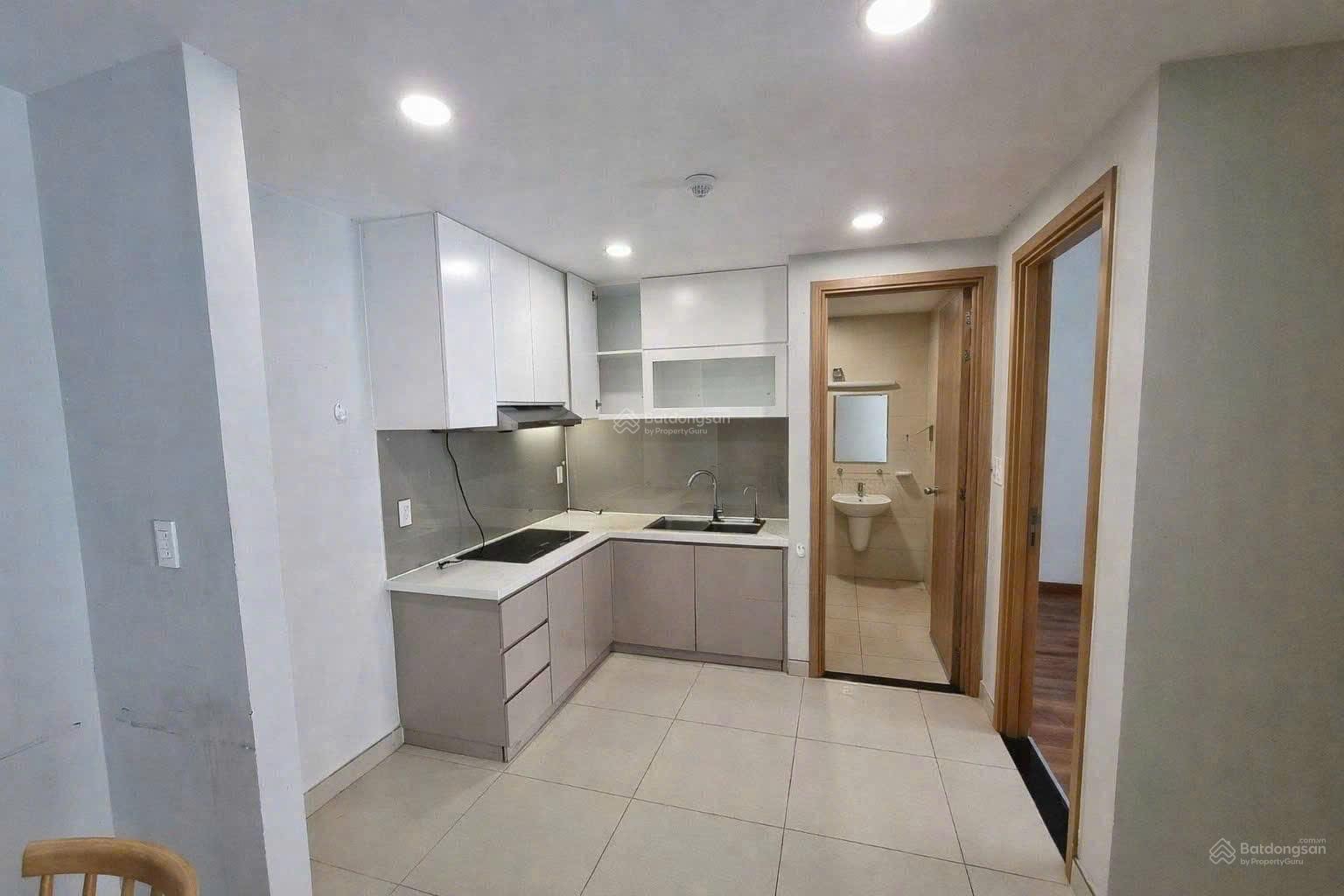 Bán căn hộ 2PN Carillon 7 sổ hồng giá 3ty950 tặng full nội thất công chứng sang tên nhận nhà ngay Bán căn hộ 2PN Carillon 7 sổ hồng giá 3ty950 tặng full nội thất công chứng sang tên nhận nhà ngay