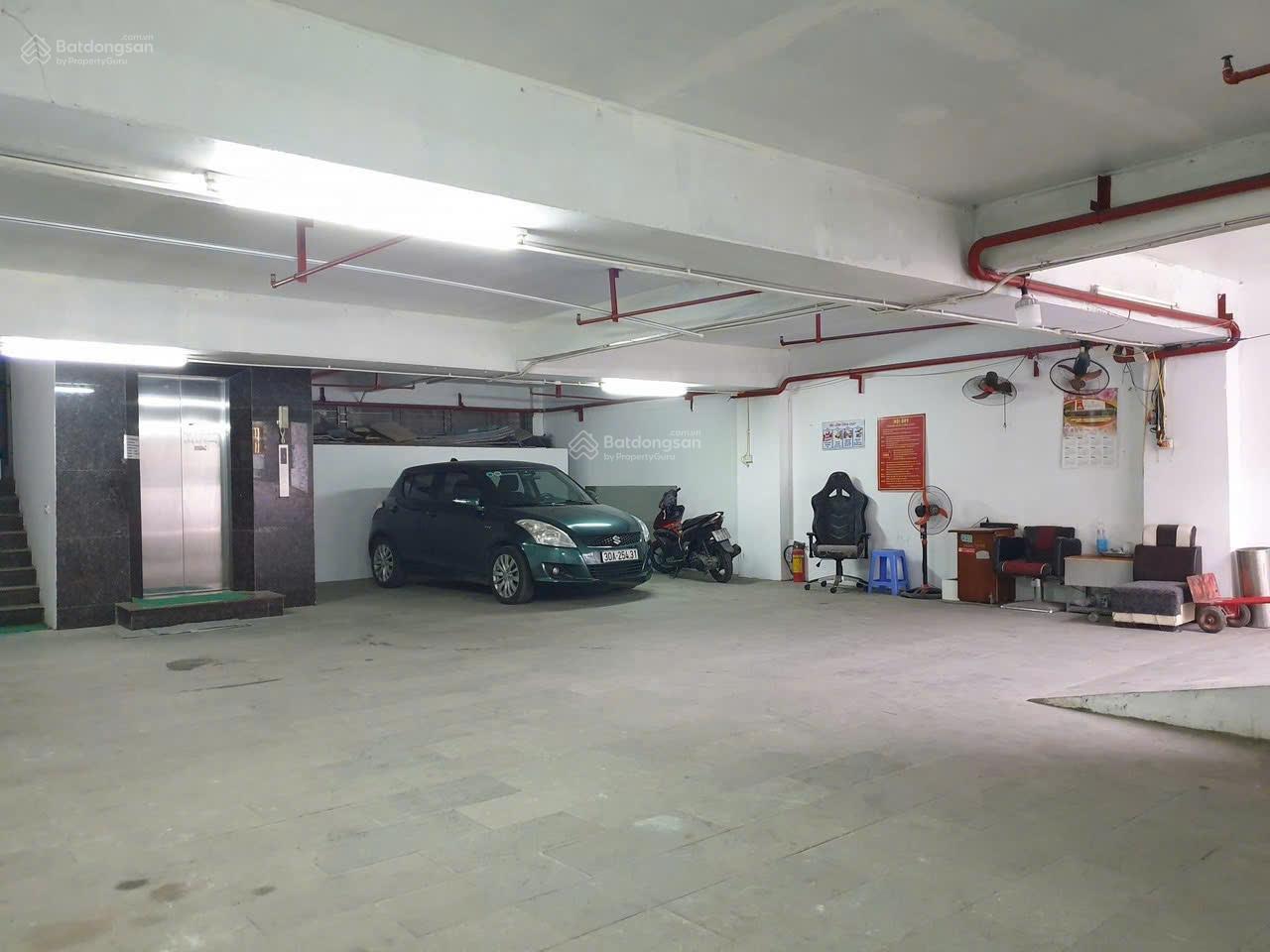 Bán tòa nhà phố Trần Thái Tông 8 tầng 1 hầm , 85 tỷ VND, 126m2, view đẹp, giá tốt