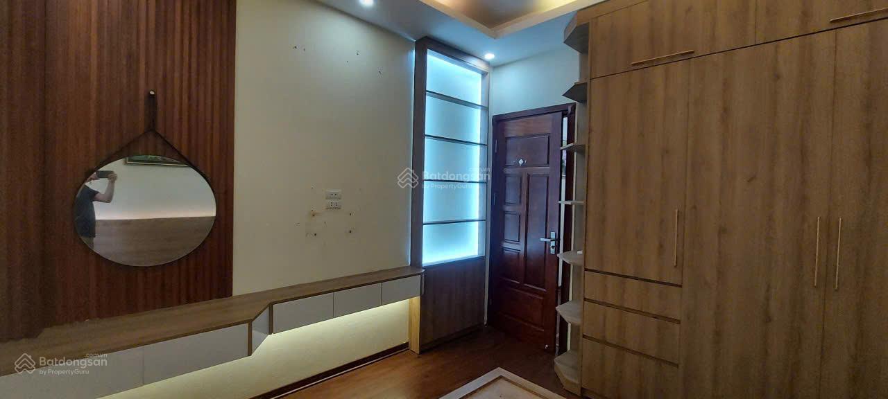 CHO THUÊ NHÀ NGUYÊN CĂN 4 TẦNG - GARA Ô TÔ - NGUYỄN VĂN CỪ