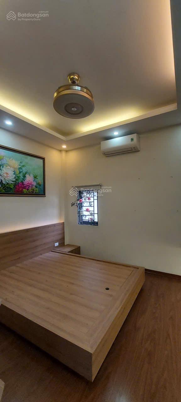 CHO THUÊ NHÀ NGUYÊN CĂN 4 TẦNG - GARA Ô TÔ - NGUYỄN VĂN CỪ