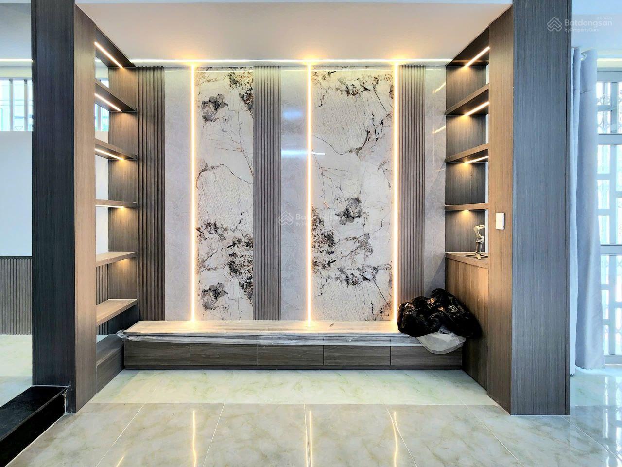 Choáng váng! Nhà góc 3 mặt tiền đường Cư Xá Phú Lâm A, P. Phú Lâm (4,3x18) 5 tầng, chỉ 10,5 tỷ