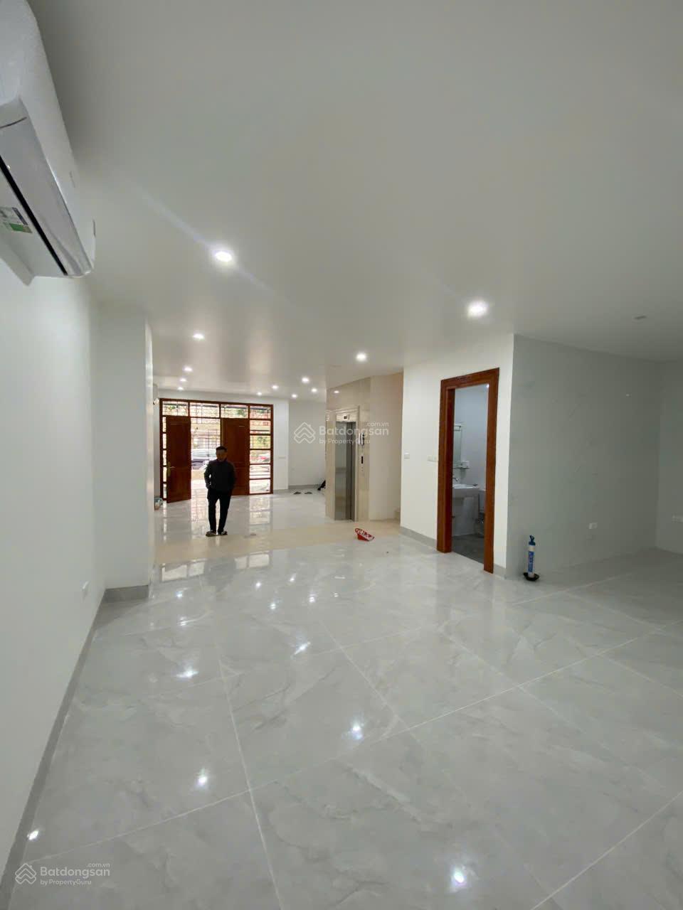 Cho thuê nhà Hoàng Thành Villas Mỗ Lao 150m2 x 5 tầng thông sàn thang máy, 50tr, 0903 409 *** Cho thuê nhà Hoàng Thành Villas Mỗ Lao 150m2 x 5 tầng thông sàn thang máy, 50tr, 0903 409 ***