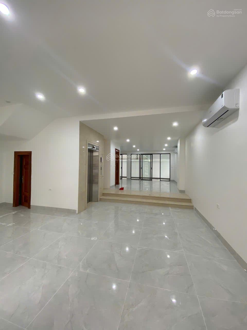 Cho thuê nhà Hoàng Thành Villas Mỗ Lao 150m2 x 5 tầng thông sàn thang máy, 50tr, 0903 409 *** Cho thuê nhà Hoàng Thành Villas Mỗ Lao 150m2 x 5 tầng thông sàn thang máy, 50tr, 0903 409 ***