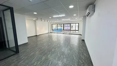 Cho Thuê Văn Phòng Mặt Tiền Đường Lê Trung Nghĩa DT 120m2 giá 28 Triệu /Tháng