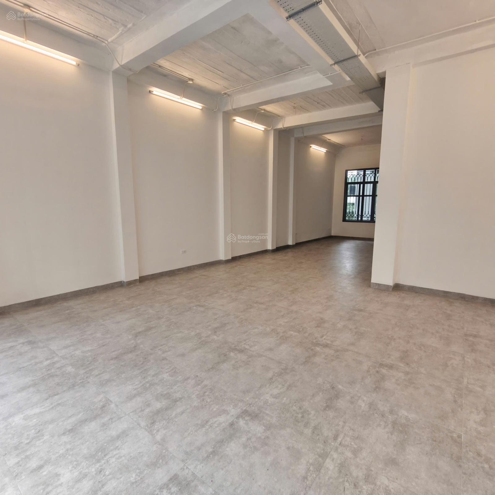 CHO THUÊ NHÀ 5 TẦNG MẶT ĐƯỜNG XUÂN DIỆU TÂY HỒ HÀ NỘI: 0981 222 ***