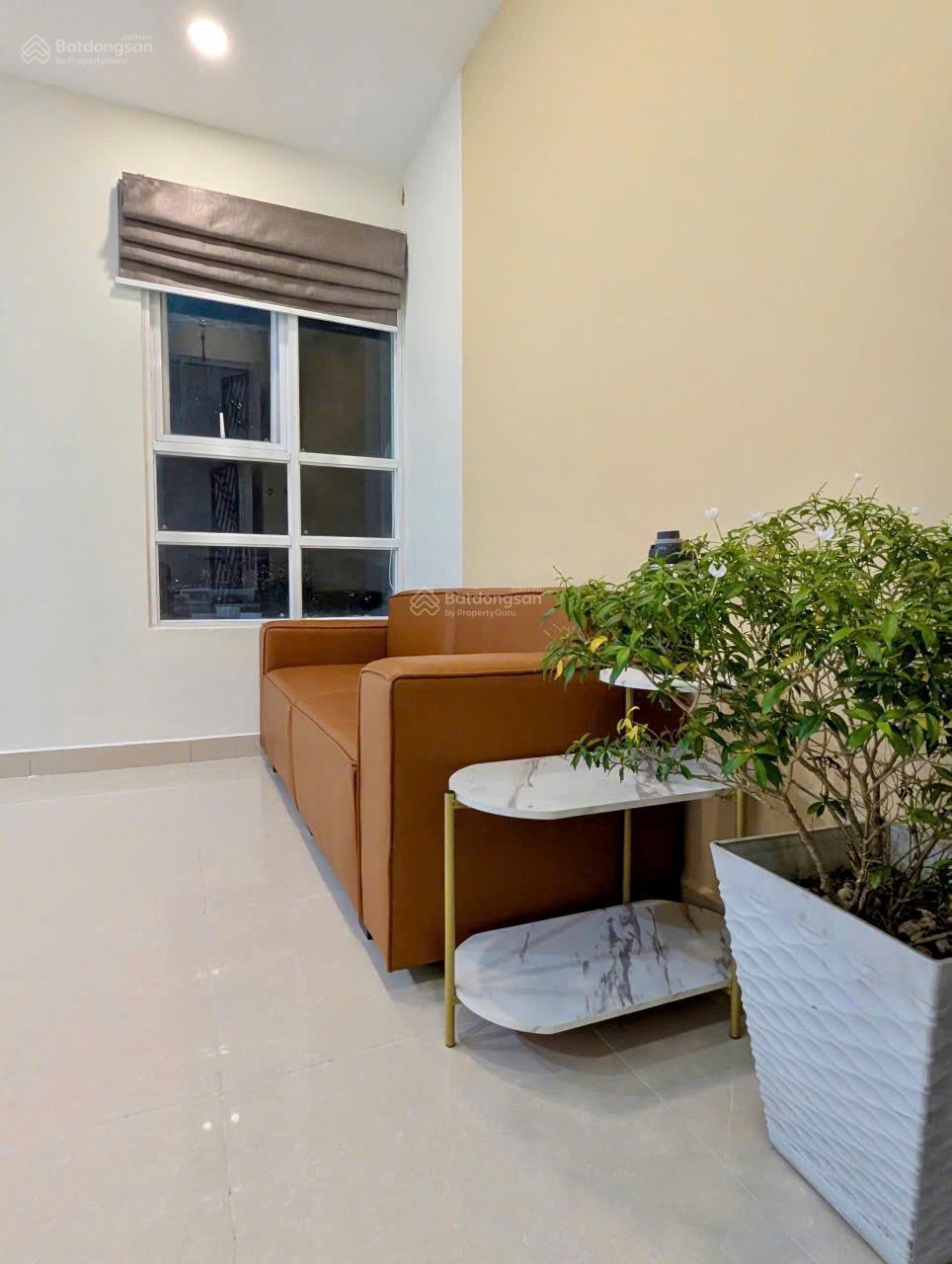 Ngợp ngân hàng cần bán gấp căn hộ 62m2 full nội thất mới, chuyển vào ở ngay, giá bán 2.62tỷ