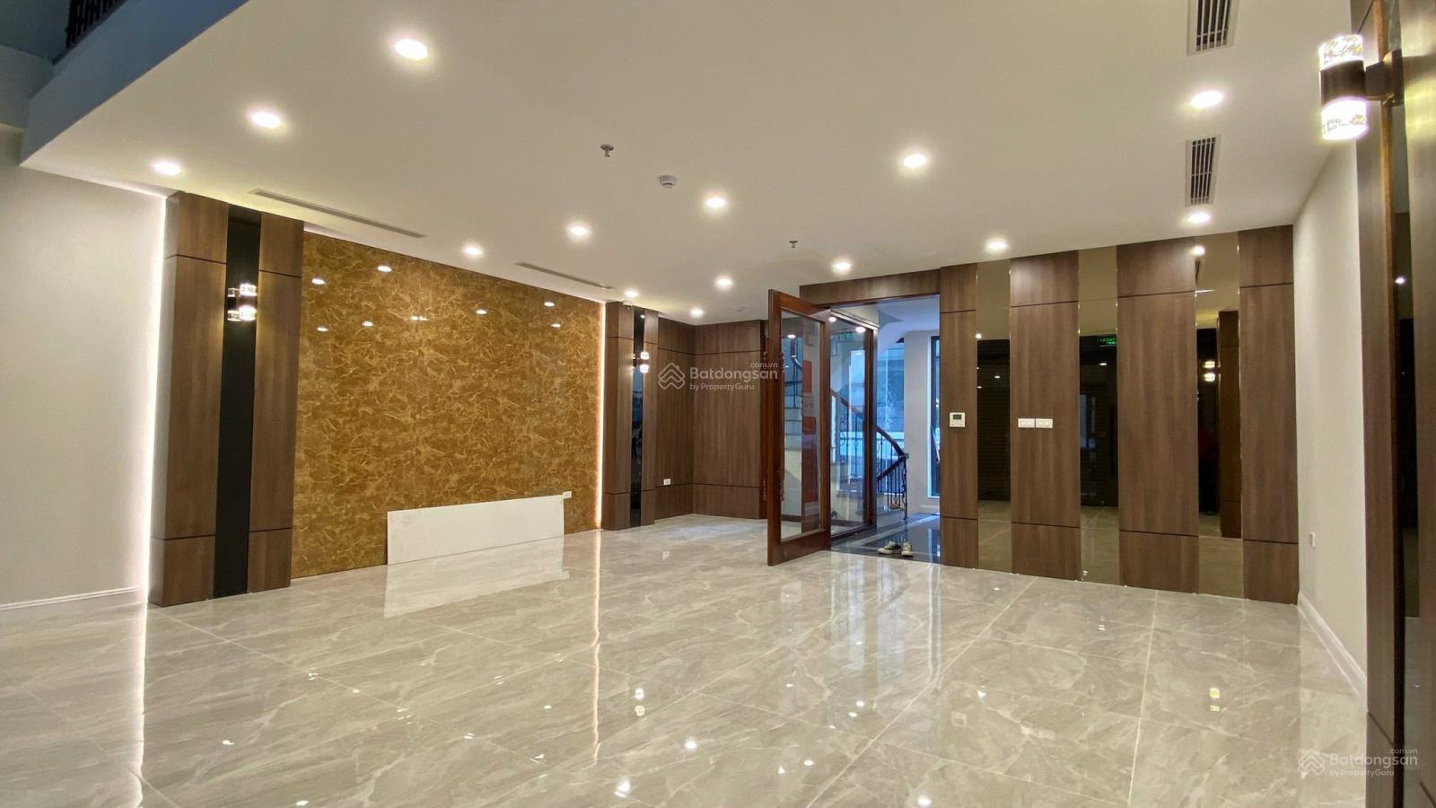 Cho thuê nhà nguyên căn tại Nguyễn Xiển.DT: 55 M* 7 Tầng, MT : 5 M . Thông sàn , THang máy, nhà mới Cho thuê nhà nguyên căn tại Nguyễn Xiển.DT: 55 M* 7 Tầng, MT : 5 M . Thông sàn , THang máy, nhà mới