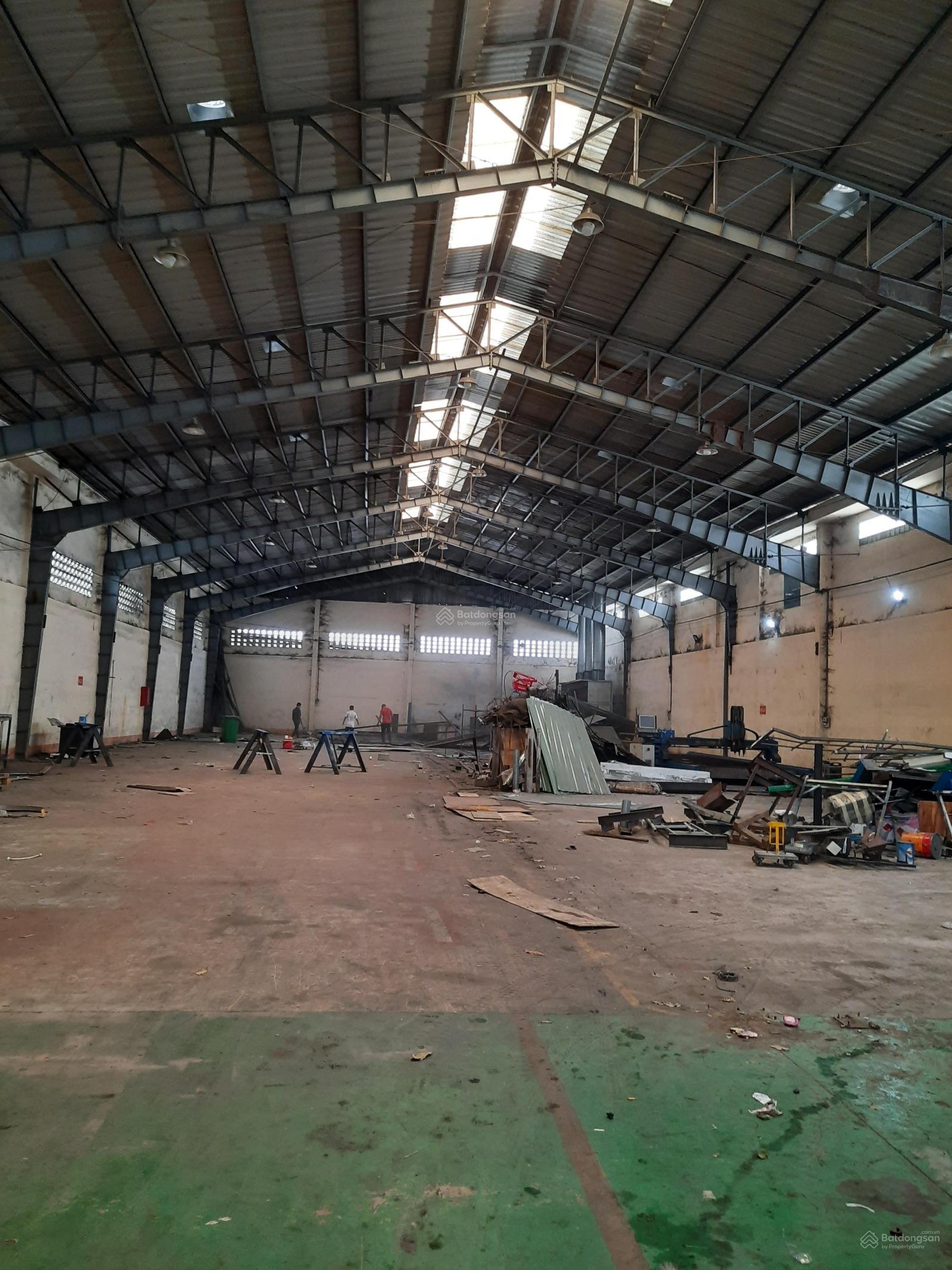 Cho thuê kho đường Phan Anh. Hiệp Tân Diện tích: 900mGiá 85 triệu/tháng Cho thuê kho đường Phan Anh. Hiệp Tân Diện tích: 900mGiá 85 triệu/tháng