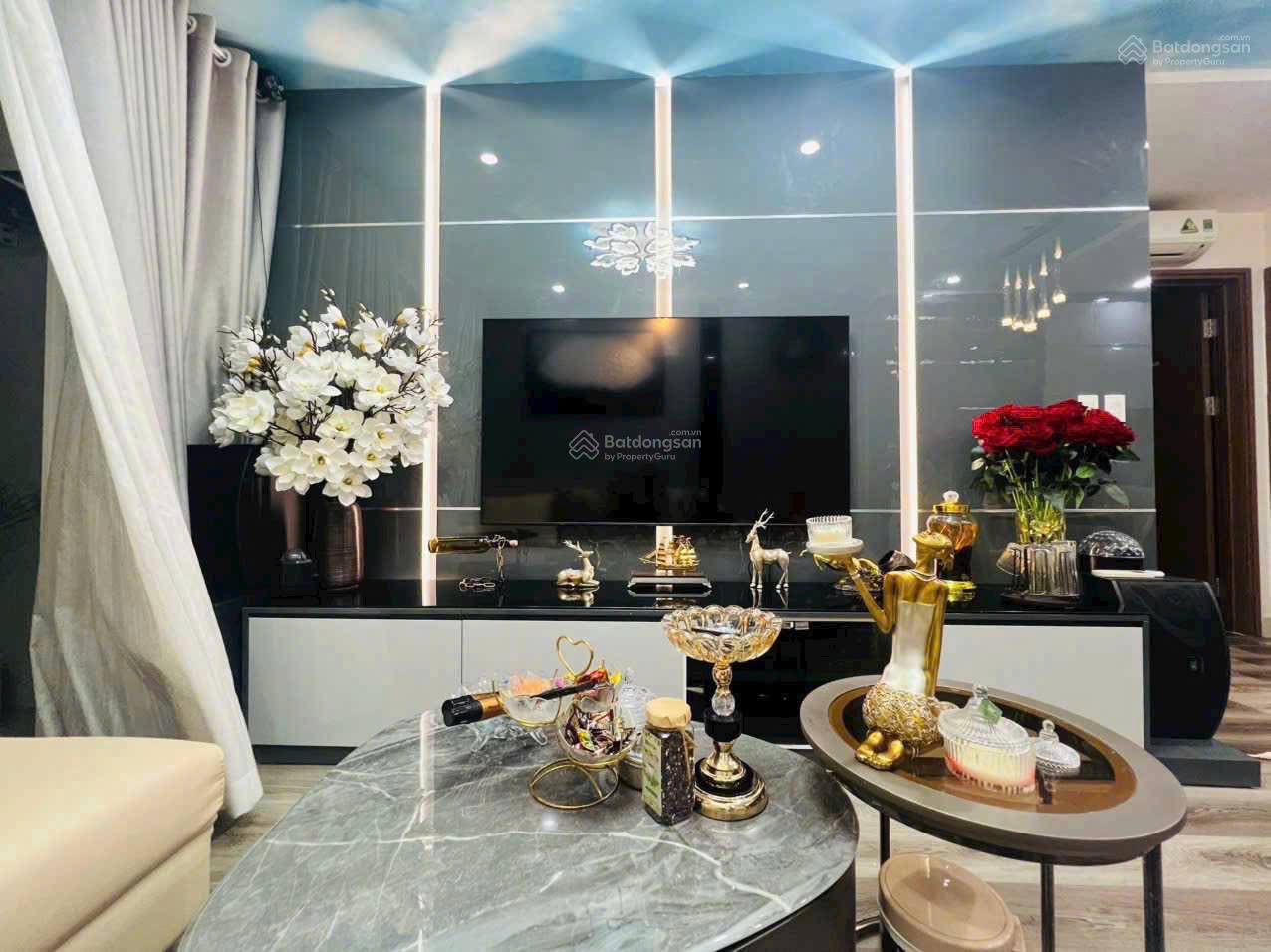 CHO THUÊ CĂN HỘ SHP 69M2. GIÁ 10TR/ THÁNG. NỘI THẤT ĐẸP.