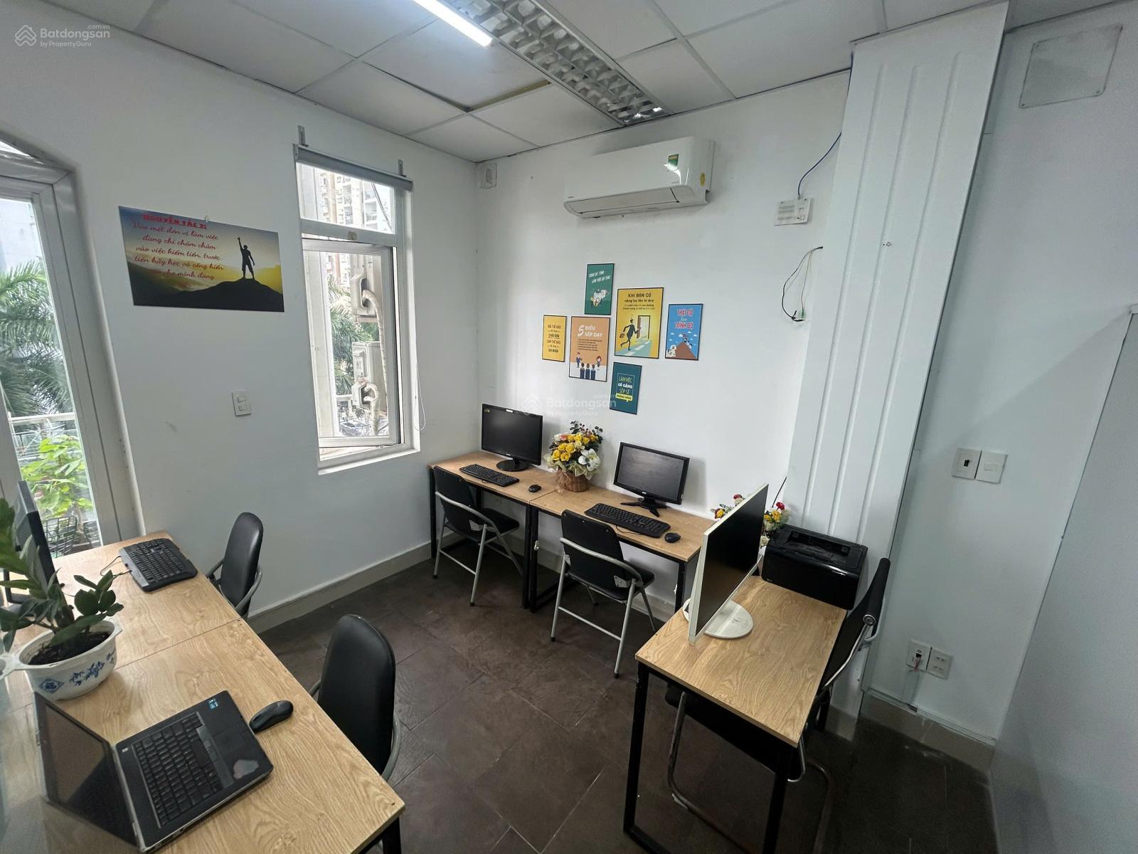 Văn phòng riêng 3,5 triệu trọn gói, có sẵn 04 bàn + ghế | nhận chìa khóa phòng riêng vào làm ngay
