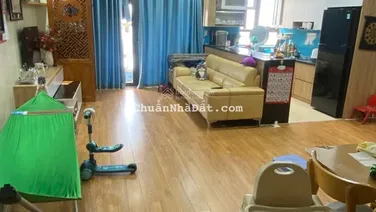 Siêu hiếm! Căn hộ 2PN 2WC 66m2 thông thủy tòa CT36B Định Công. Tầng trung. Ban công view hồ cực đẹp