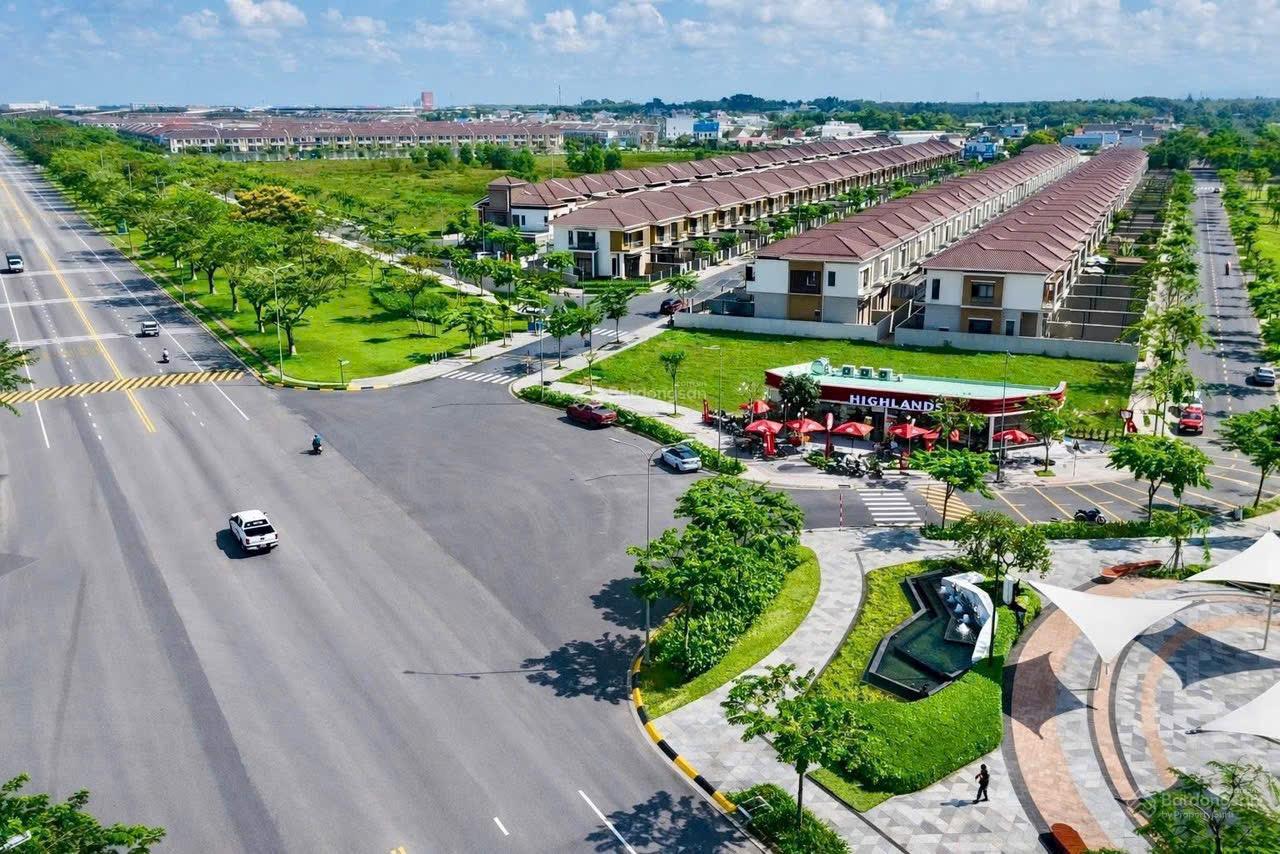 Bán nhanh căn biệt thự đơn lập cam kết giá thấp nhất thị trường - nhận nhà ngay thanh toán đến 2027 Bán nhanh căn biệt thự đơn lập cam kết giá thấp nhất thị trường - nhận nhà ngay thanh toán đến 2027