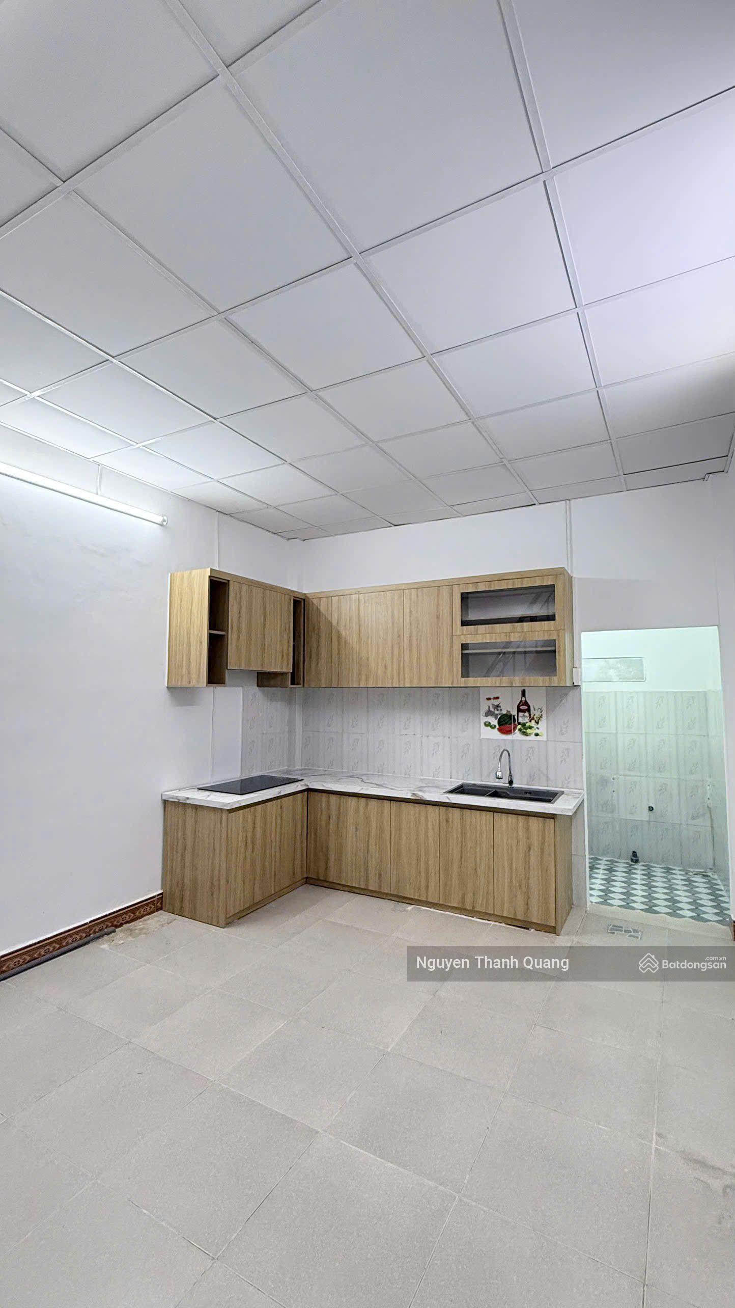 Nhà 2 tầng TTTP Nha Trang 5,5 tỷ 2 phòng ngủ 2 vệ sinh, vùng lõi NT gần nhà VH thiếu nhi tỉnh