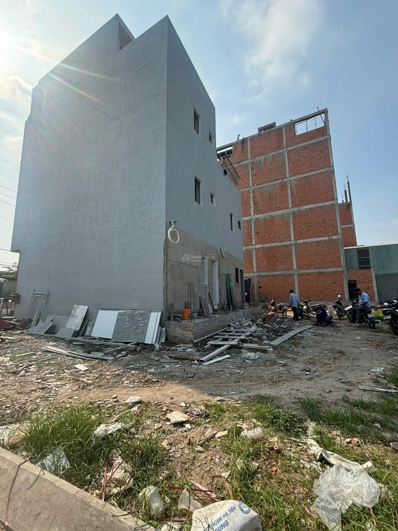 ĐẤT ĐẸP 100m2 XÂY 5 TẦNG GIÁ CHỈ 64Tr/m2, CÒN ĐƯỜNG TẶNG 1m dư bên hông