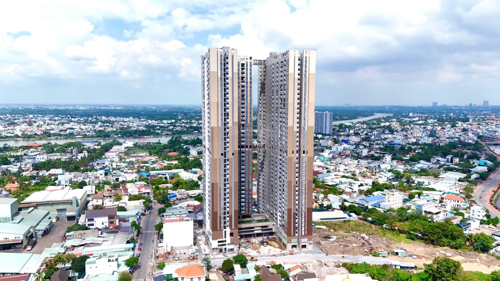 Bán căn 2PN A&T Sky Garden 2,5 tỷ/căn 2PN-2WC view hồ bơi, nhận nhà T5/2026 bàn giao nội thất đẹp