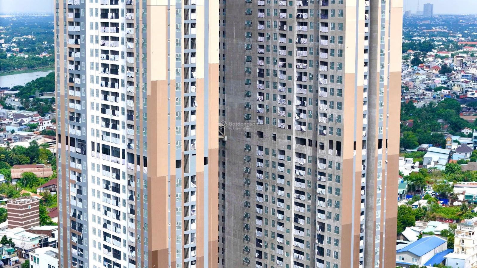 Bán căn 2PN A&T Sky Garden 2,5 tỷ/căn 2PN-2WC view hồ bơi, nhận nhà T5/2026 bàn giao nội thất đẹp