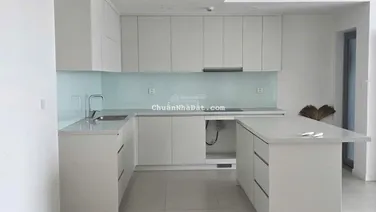 Hàng hot - cần bán căn hộ 2PN tháp Bliss, tầng cao, view Vạn Phúc City