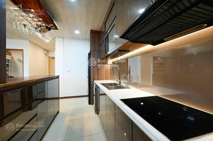 Bán căn hộ The Harmona Trương Công Định DT 81m2, 2PN, 2WC giá 4tỷ4, LH 0934 144 *** Hương