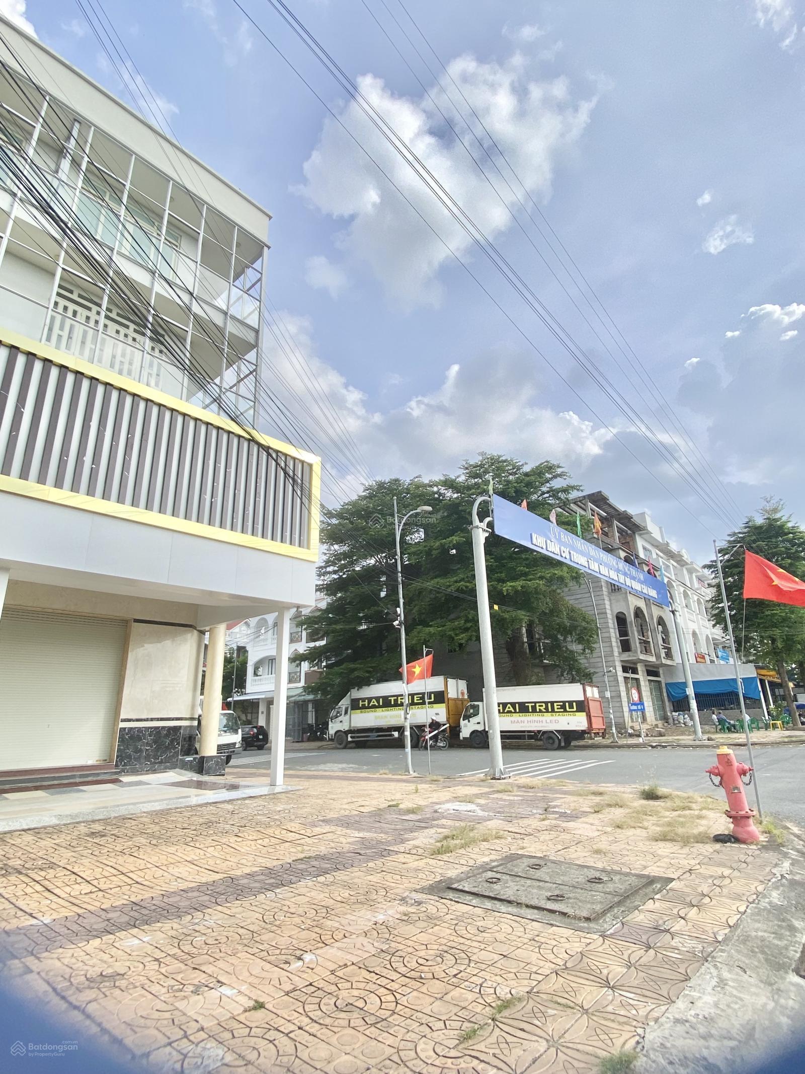 Cho thuê toà nhà góc 2 mặt tiền khu văn hoá Tây Đô & QL1A gần siêu thị Go Cần Thơ