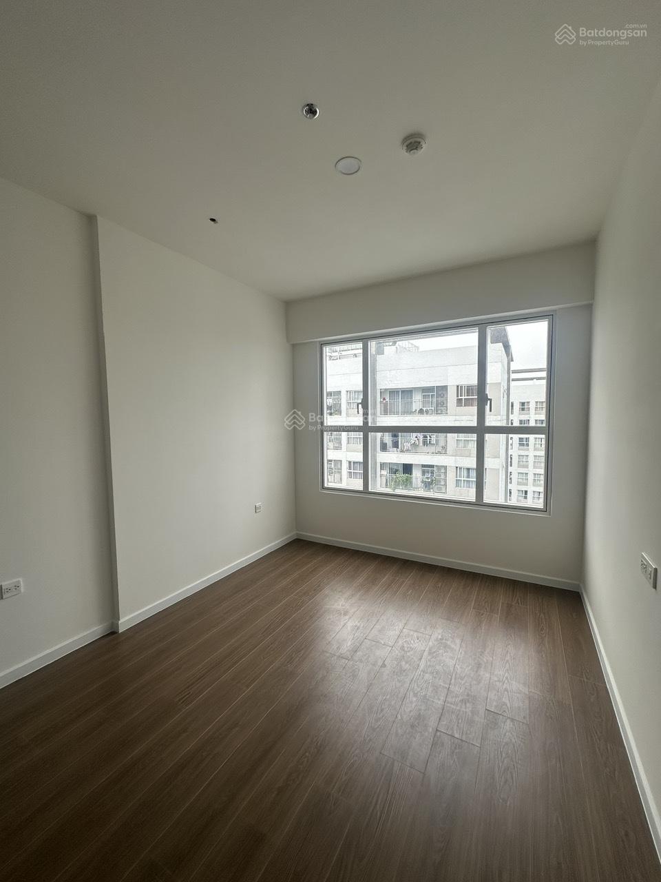 Cần bán CH 2PN2WC- tầng đẹp- view đẹp Sunrise Riverside mới 100%- Nhận nhà ngay 0909 113 ***