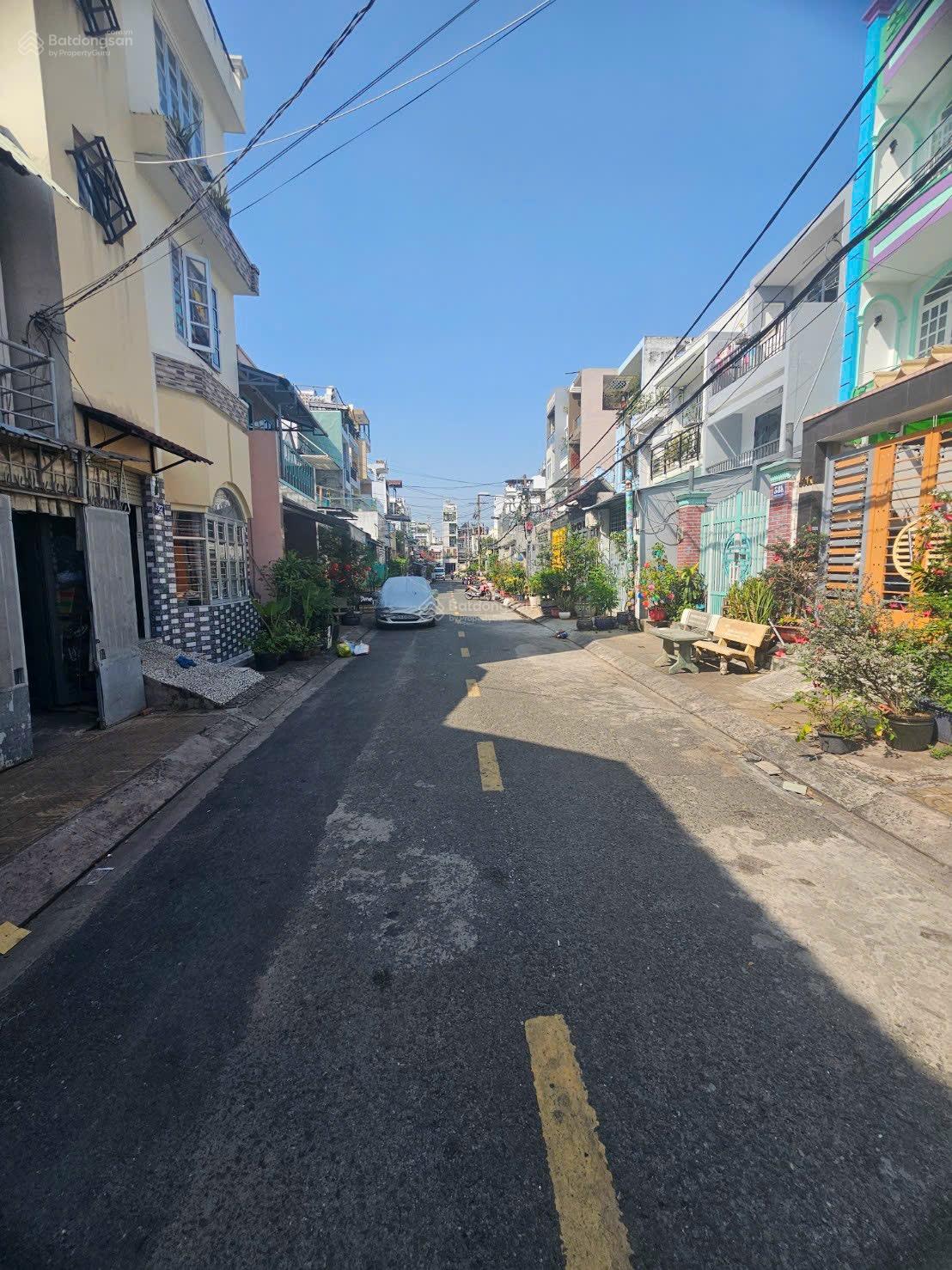 Bán nhà mặt tiền 64k Đoàn Phú Tứ - Khu Tên Lửa.
hoa hồng 100 triệu nhận đủ Bán nhà mặt tiền 64k Đoàn Phú Tứ - Khu Tên Lửa.
hoa hồng 100 triệu nhận đủ