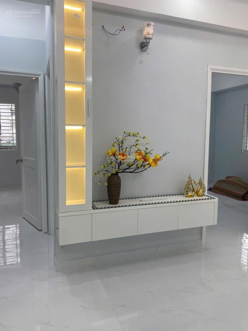 Chung cư Phú Thọ 63m2/2PN, MT Lữ Gia, quận 11 căn góc giáp ranh quận 10