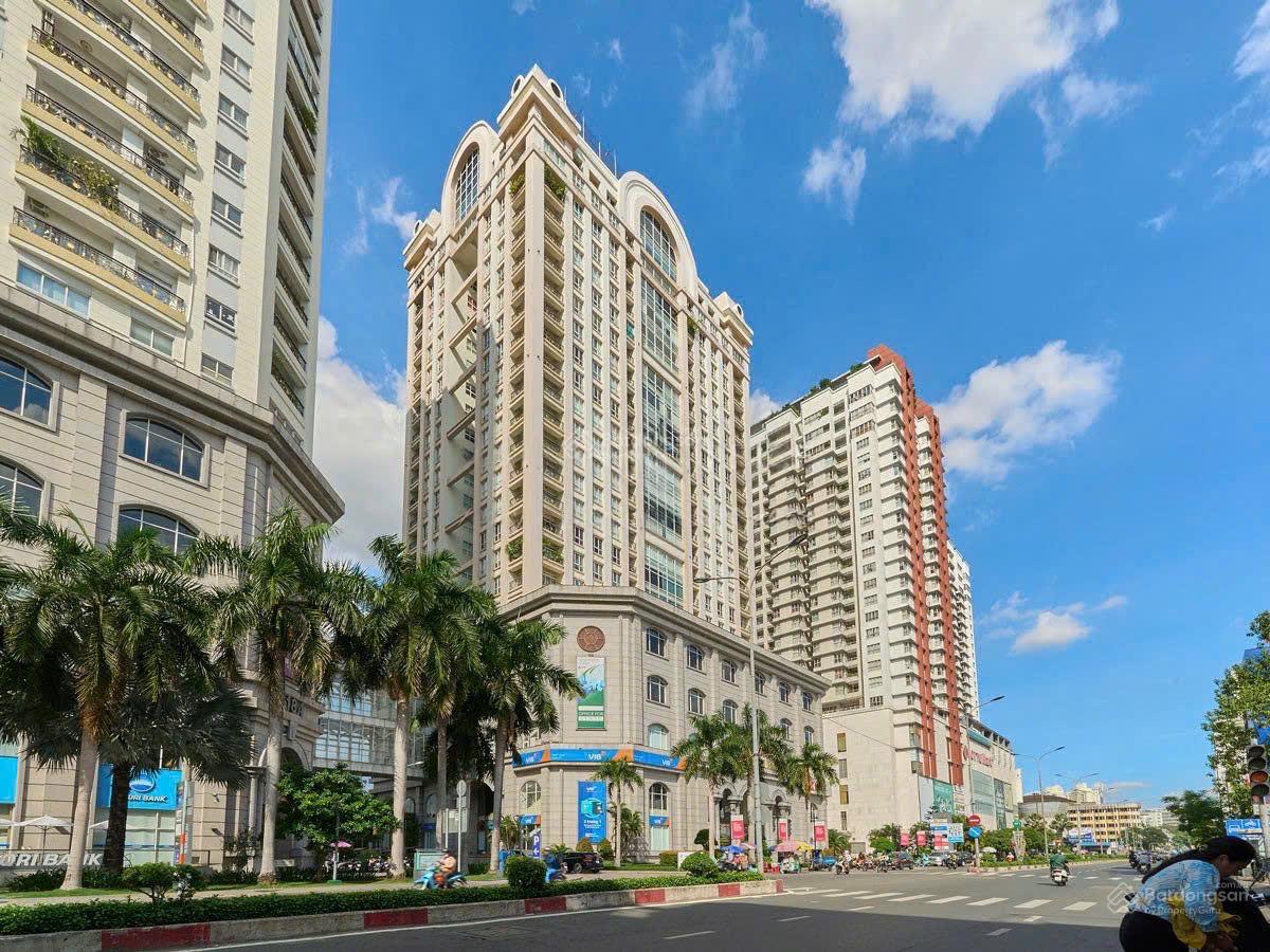 Hiếm! Bán nhà 2MT Lê Đại Hành, P. 13, Q. 11 - 6x26m - 5 tầng - đối diện tòa Flemington Tower